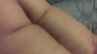Booty jiggle and pussyplay