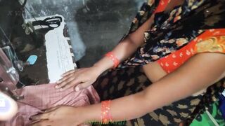 XXX EVAR BEST देशी इंडियन भाभी की सिलाई कर रही