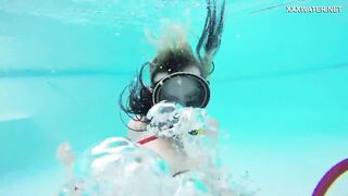 Jason bangs Monica inside the swimming pool