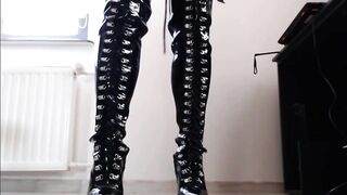 DominaAquolinaJOI