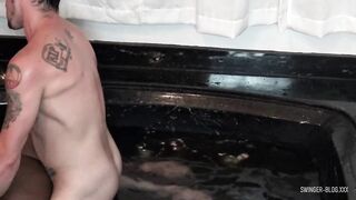 Amateur ebony swinger ex-wifey gets vagina and mouth banged! in steamy homemade