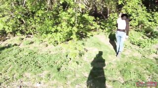 Young Girl offer a oral sex to her friend in a outside