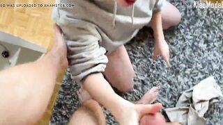 Fucking my ex-wifey on the table and cumming in. KleoModel