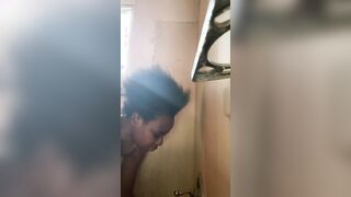 CURVY EBONY CUNT WITH MOUTH TAKES A SHOWER