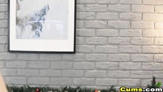 Horny Babe Talk Dirty While Masturbating