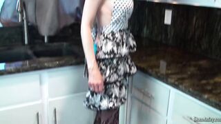 Huge Breasts Canadian Homemaker Shanda Fay Gets Warm Milk Inside