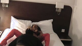 Black skank jizzes blows dick 69s and takes facial