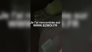Un jeune éjacule trop vite dans la chatte de sa copine plus vieille que lui