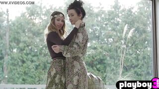 Goddess curly mom Diana Lark and slim dyke Lucy M