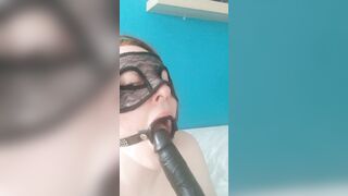 Deepthroating my dildp