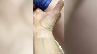 BF FINGERED MISTRESS WHILE SHE PEES AND SQUIRTS
