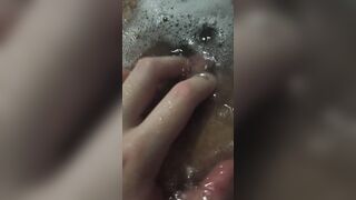 Come masturbate with me inside a sexy bubble bath tub