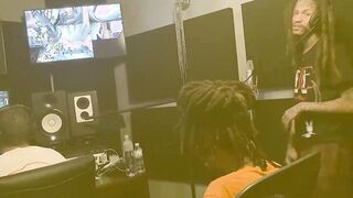 Bfreakl06 offer a sloppy fellatio while Gakteeem4 & YoungStarBama see