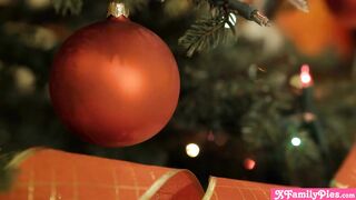 teen yo stepsisters hime marie and nikole nash want a cummed