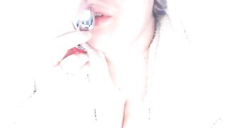 Vends-ta-culotte - French Mistress Instruction Ass Expansion