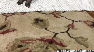 Bushy old Vivi satisfies her natural vagina