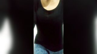 Bigboobs British bangali Showing Super Sexy Titties