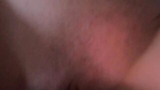 Double pénétration vaginale une bite et un rabbit il me fait jouir