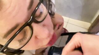 The professor came to the schoolgirl and get a cock