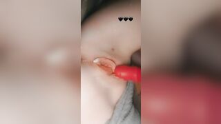Creamy lil orgasm into just a few seconds !