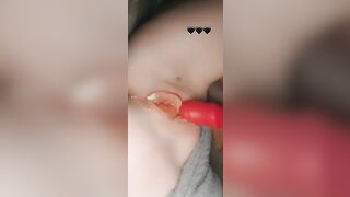 Creamy lil orgasm into just a few seconds !