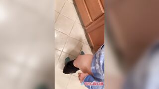 Pusicam Lusty Blonde Milf Offer Head