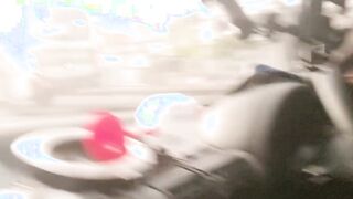 fast sex inside the vehicle