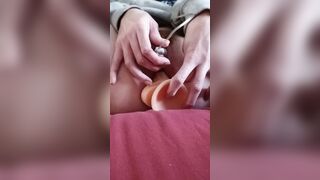 Jane Does herself with sex toys and has noisy screaming orgasm
