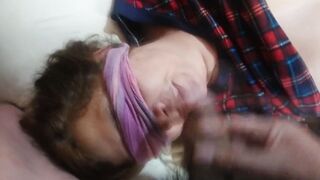 The maid's  puts his long dick inside my fiance's mouth while she rests, blows and jizzes