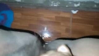 African mom squirting