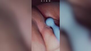 I'm so vulgar. Having Fun with my soak tight cunt