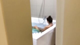 Быстро трахнул сестру жены в анал. Шлюха своднаясестра жены дала в анал
