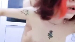 Fucking tatoo women and cum into her cunt.