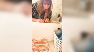 Long African Sex Toy makes mom scream