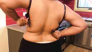 Beauty Brown punjab Cougar changes her bra