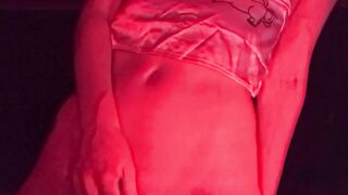 Russian whore masturbates on web cam and jizzes