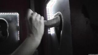 INTERRACIAL GLORYHOLE SUCKING OFF SIX DIFFERENT DICKS!