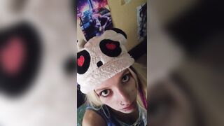 slaps a bitch on a juicy butt, the blonde herself wants to be torn off cunt wants;