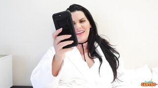 Stunning Man Needs Beautiful Vagina! Stud Shaun Dam Fills Freaky