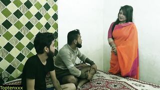 Desi Hottie xxx 3 way sex! Malkin aunty and 2 young
