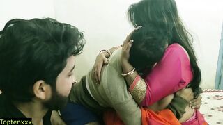 Desi Hottie xxx 3 way sex! Malkin aunty and 2 young