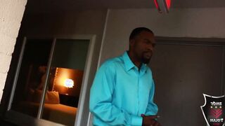 Beautiful Milf! Ryan Conner Licked and Dicked By Mega-Penis Rome