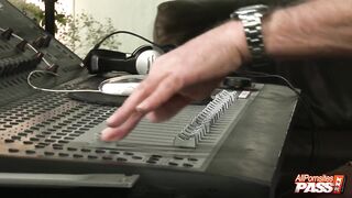 4k Clip Britney And Angelica Foursome Twat Eating