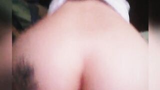 La grabó y le envío el sex tape a su novio, que delicioso culo el de esta flaca 