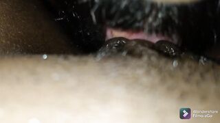 African snatch licking දිව දාල ආතල් එකක් ගන්නවා