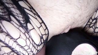 Female pov snatch eating