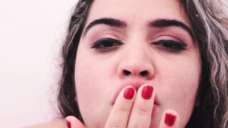 TRY NOT TO COME WATCHING THIS VICTORIA DIAS SOAK TWAT