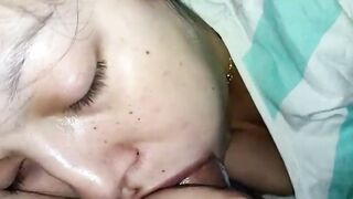 MY STEP DAUGHTER GIVE ME A HEAD WHEN SHE GETS UP