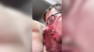 Pretty close up snatch eating