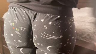 Long Butt Wedgie Slapping And Clapping cougar
